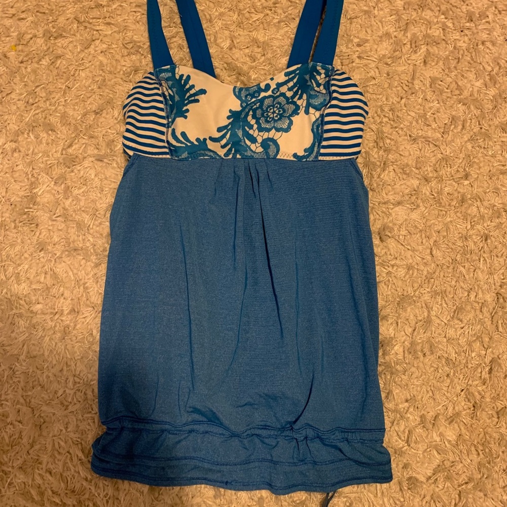Blue floral lululemon tank top
